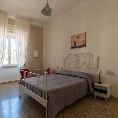 Guesthost - San Lorenzo Bright X8