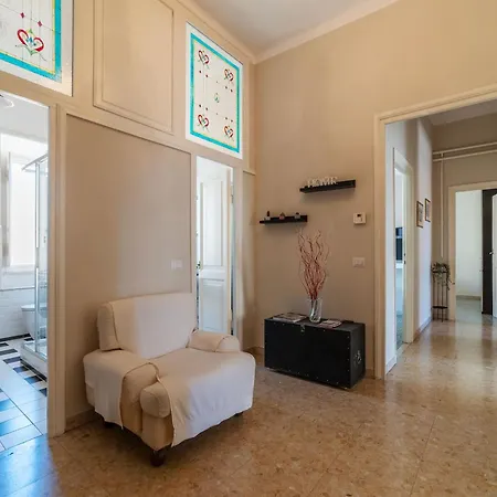 Апартаменты Guesthost - San Lorenzo Bright X8