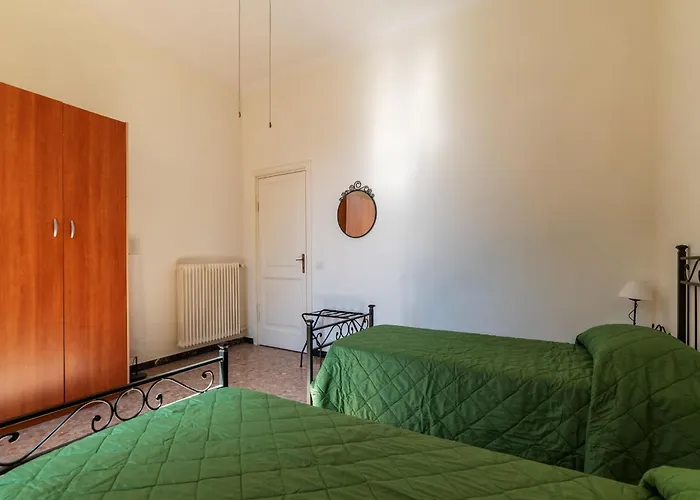 Guesthost - San Lorenzo Bright X8 Lägenhet Rom